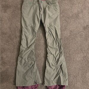 Burton Women's DAYRIDE Board Pants MEDIUM